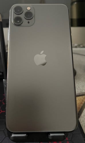 ចង់លក់11pro max