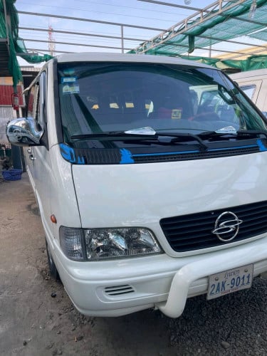 ឡានស្អាតៗឆ្នាំ 1999