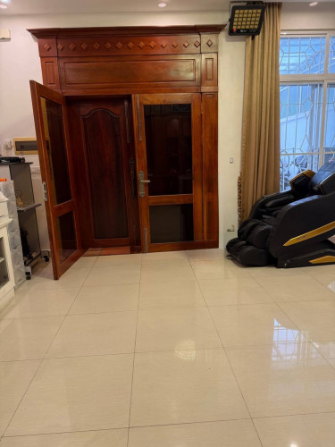 ផ្ទះលក់បុរីអ័រគីដេរផ្លូវ 2004 Northbridge