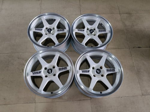 លក់យ៉ាន់លេងតាលេ 4 រង្វង់ 15 សម្រាប់ឡាន Corolla Vitz Scion Belta madza2 morning Ray..