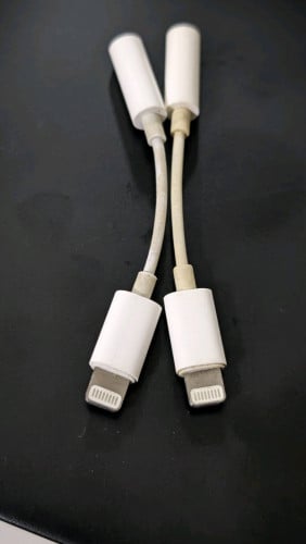 ដុយកាស iPhone​ ហ្ស៊ីន