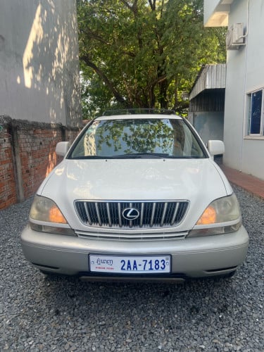 មកមើលផ្ទាល់ធានាមិនខកចិត្ដ ថ្មីគ្មានកន្លែងទាស់  Luxes Rx300 ឆ្នាំ2002 ប៉ុង1 ម្ចាស់ដើមទី1