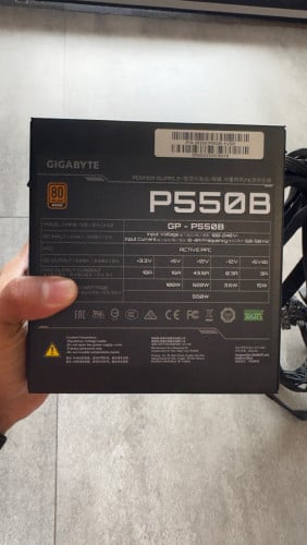 លក់ power supply gigabyte P550B
