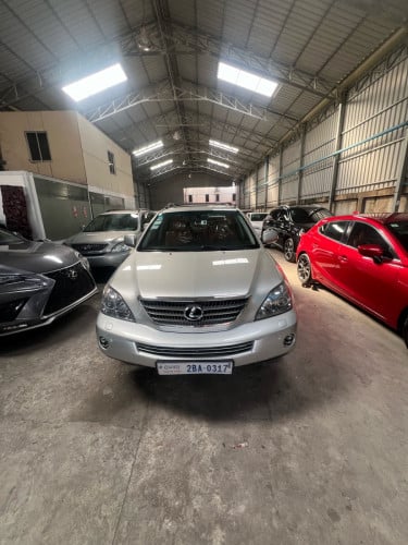 អេមហា៎Rx400h_06_Full_Optionពេញ_ពណ៍ទឹកប្រាក់