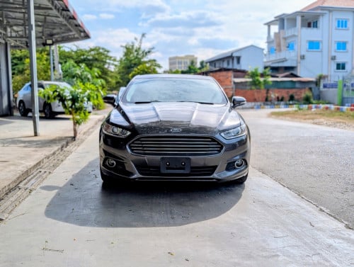 2015 Ford Fusion 23500$