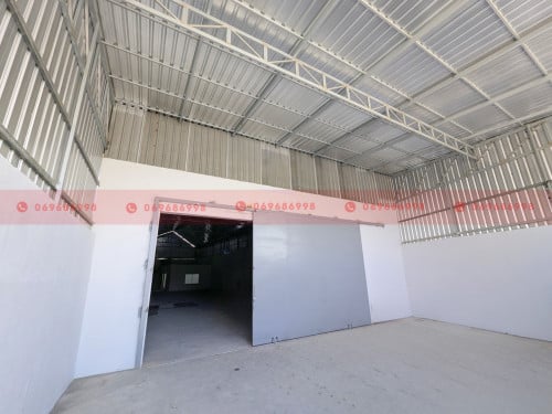 370 Sqm Warehouse For Rent On A Sub-Concrete Road In Chaom Chau Area