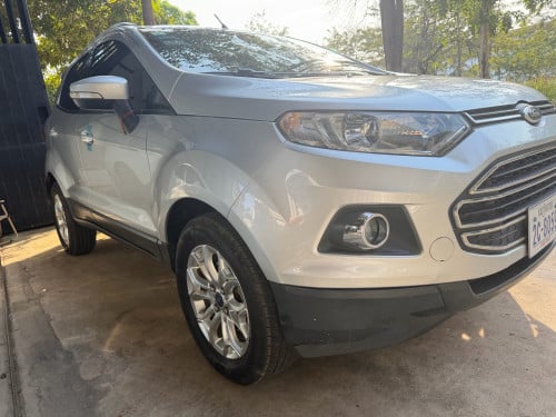 Ford Eco Sport 2015 Full Option