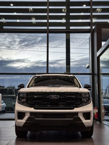 Ford Expedition 2025 មានស្តុកស្រាប់