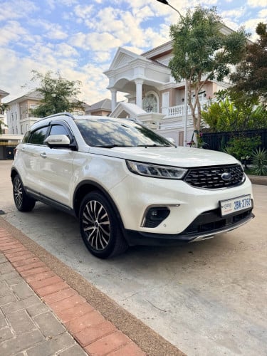 លក់រថយន្តហ្វូដ Ford Territory 2021 ពណ៌ស ថែទាំជាប្រចាំជាមួយក្រុមហ៊ុន Ford Cambodia