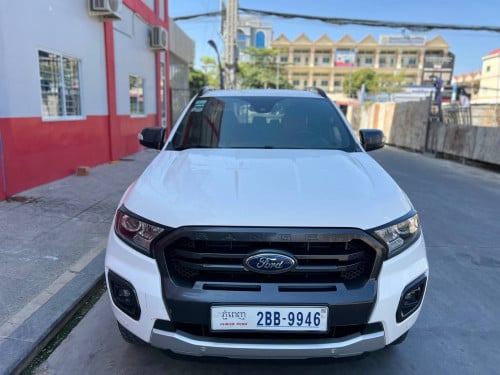 Ford Wildtrak 019 Full option គីឡូតិច