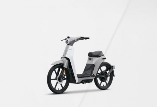 Honda cub E
