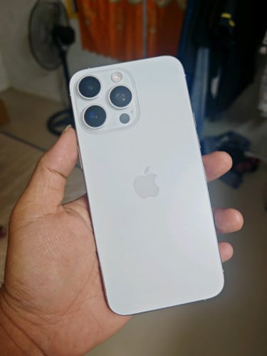 Iphone 15Pro Max Lock ដាក់បានSim2 LCD Copy