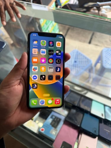 iPhone X សាណុំថ្មសុីន93%