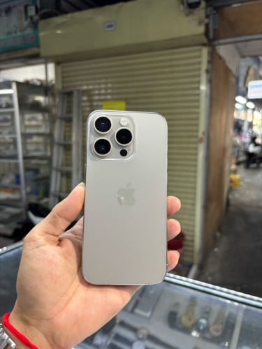 Iphone15pro 256G KH sim2 eSIM អេក្រង់ថ្មី បែកថាច់