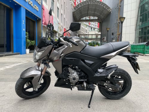 Kawasaki 125cc 2016 New98%មានពន្ធកាតគ្រីស្លាកលេខ