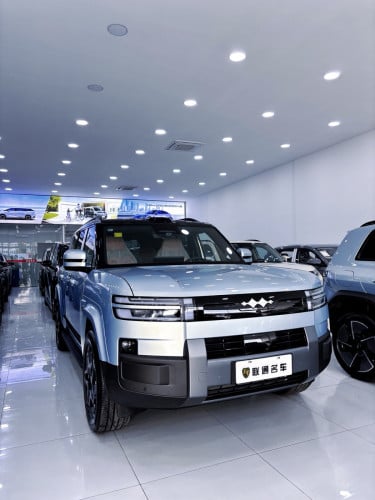 Leopard 7មានក្នុងស្តុកហើយពុកម៉ែបងប្អូន