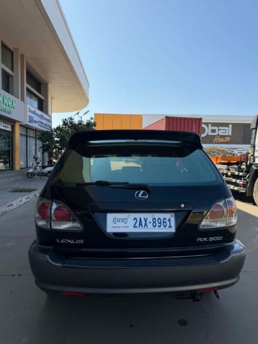 Lexus 2002 full ពេញ ថាច់ឡេសឺរ