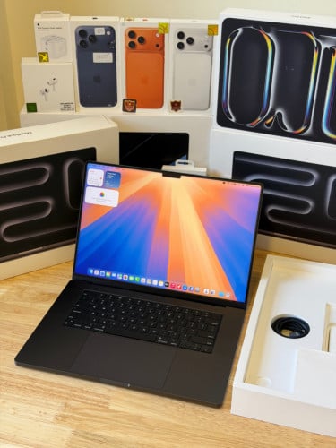 MacBook Pro 16" M3 Pro, 18GB, 512GB, OpenBox