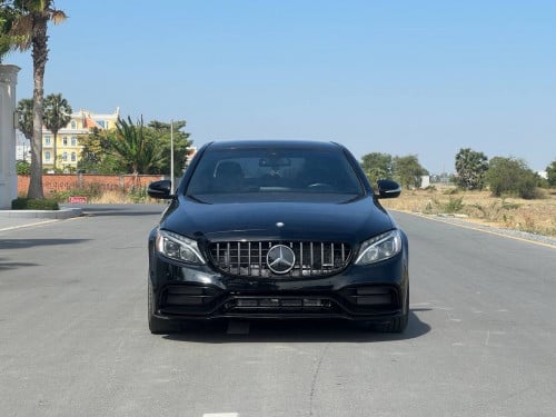MERCEDES BANZ C300 2015Option: AMG Package