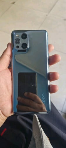 Oppo Find X3Pro សាណុំសុីន