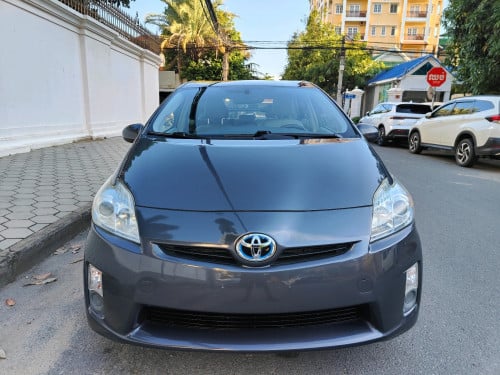 Prius 011 Options 4 16មុឺនម៉ាយហ្សុីន ខាងក្នុងសទឹកដោះគោ សំបកកង់មីឆែលលីនអាមេរិក