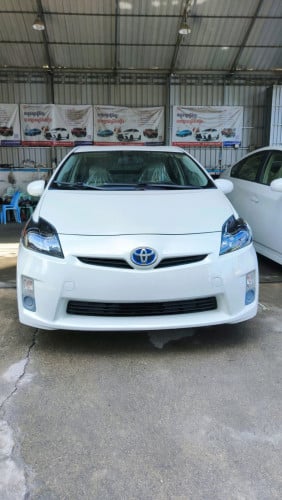 Prius 2010 option 3 ឡានមូល