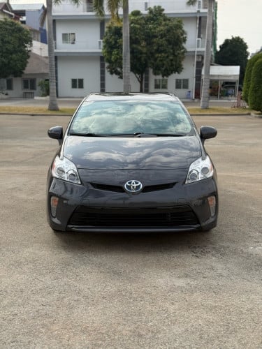 Prius 2012 option2