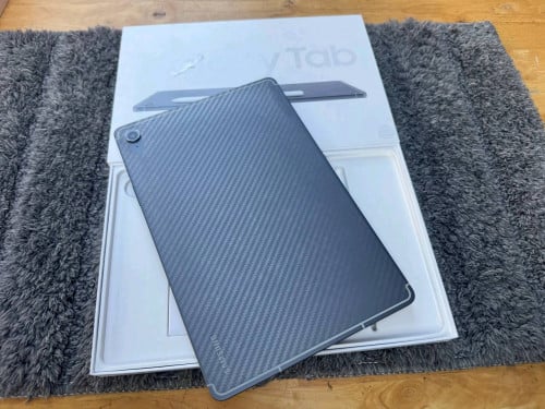 S10 FE 8G 128G WiFi 99%  អត់ប៊ិច 379$