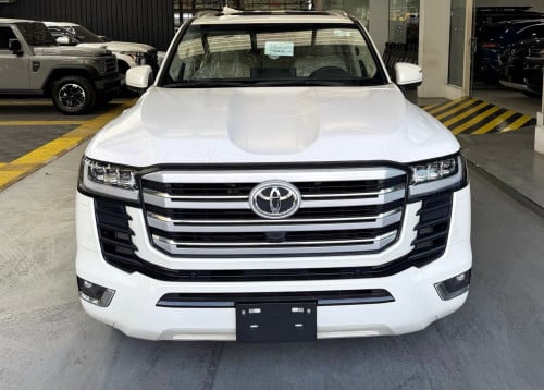 Toyota Land Cruiser V-XR