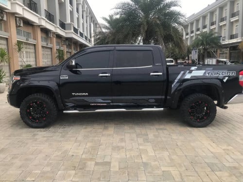 TUNDRA 2014 For Rent /出租