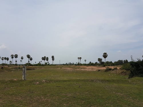 ដីលក់បន្ទាន់ នៅជិតផ្លូវជាតិលេខ៤