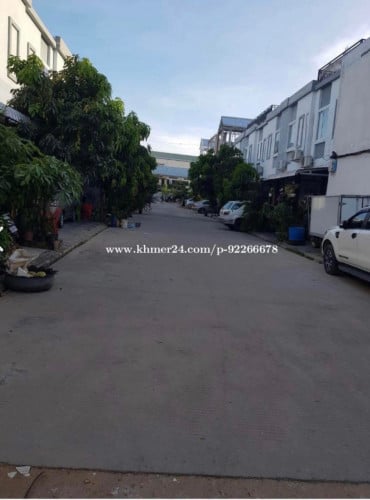 លក់បន្ទាន់ខាងក្រោយផ្សាកាណាសុីធី វ៉េស្រេង