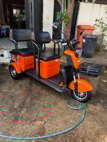 លក់កង់អាគុយខ្នាតធំ