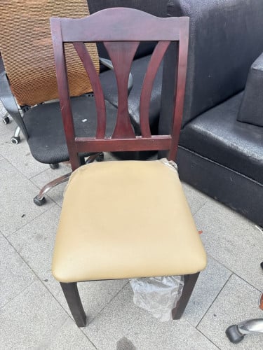 កៅអីសាឡុង