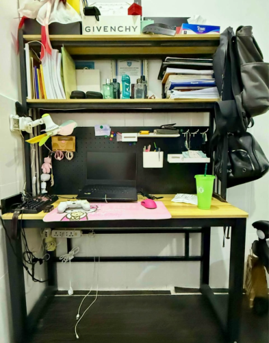 លក់តុទំហំ 120x50x174 តម្លៃ70$