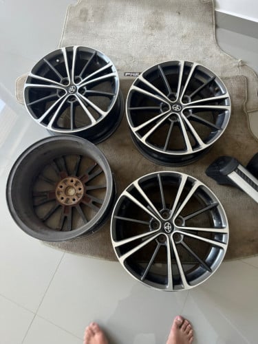 របស់កម្រ ស៊ីន ជប៉ុន ស្រាល តាន់ ល្អប្រើ 17” Prius fit