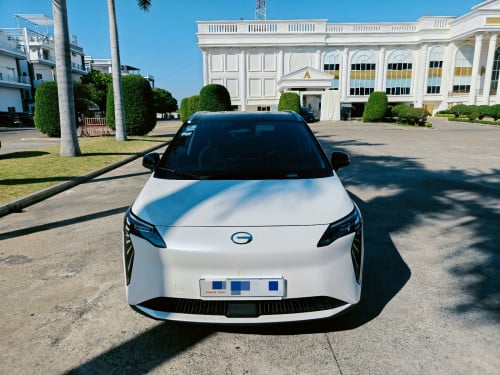 便宜出Aion Y plus 510km