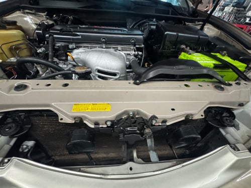 មេឡានលក់ Camry 02 LE កាលី 2U