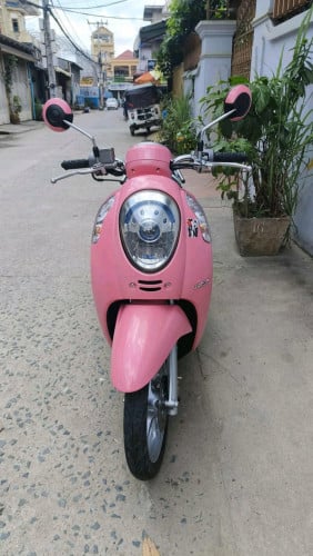 ម៉ូតូHonda Scoopy 015លក់800$មានពន្ធ