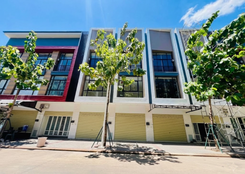 ផ្ទះអាជីវកម្មសម្រាប់លក់ | Shophouse for Sale