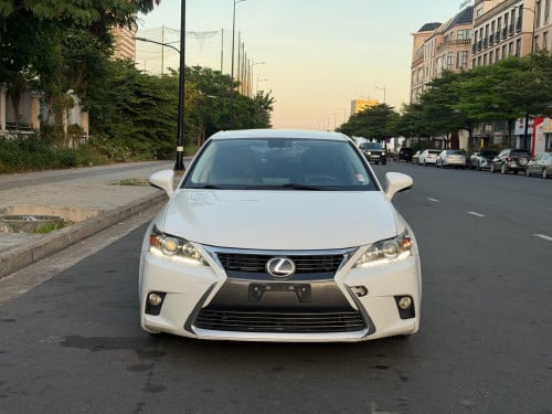 2014 Lexus CT 200h