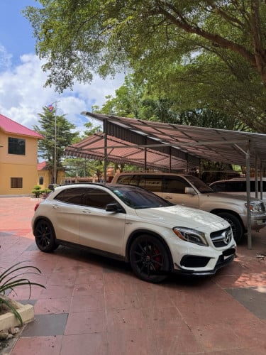 2015 Mercedes GLA 45 AMG