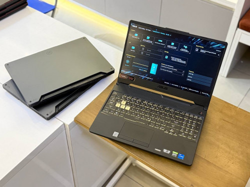 Asus TUF F15 FX506HC ( Grade A )CPU Core i5-11th, RAM 16GB, SSD 512GB, VGA Nvidia RTX3050 4GB