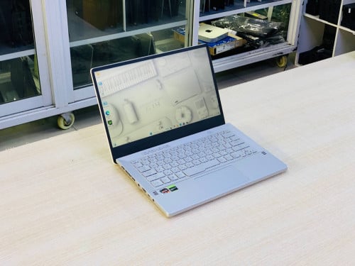 Asus Zephyrus G14 GA401IV 14”2.5K