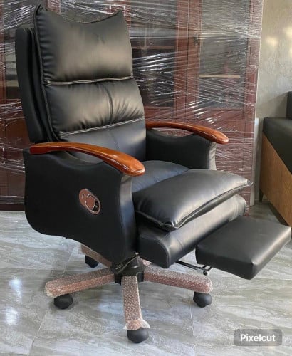 Boss Premium Chair