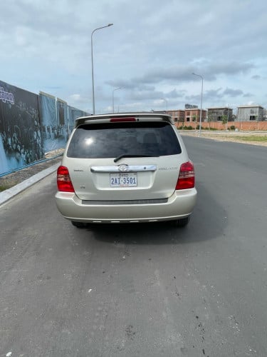 Car for sale Highlander 03 V6 pong1 ឡានស្អាតអត់ច្រេះ អត់បុក ទឹកថ្នាំនៅស្រី
