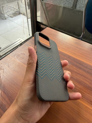 Case carboon 15 pro max