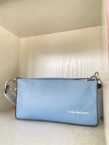 Ck ( Calvin Klein jeans )