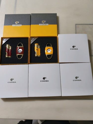 Cohiba lighter & cigar cut