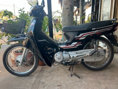 Dream 017 សំនុំច្រើន